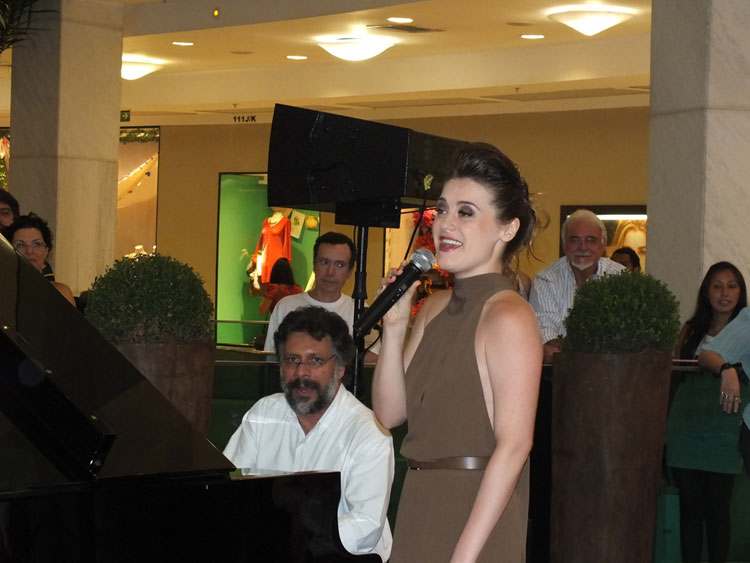 Photo of Alessandra Maestrini lança CD solo “Drama’n Jazz”