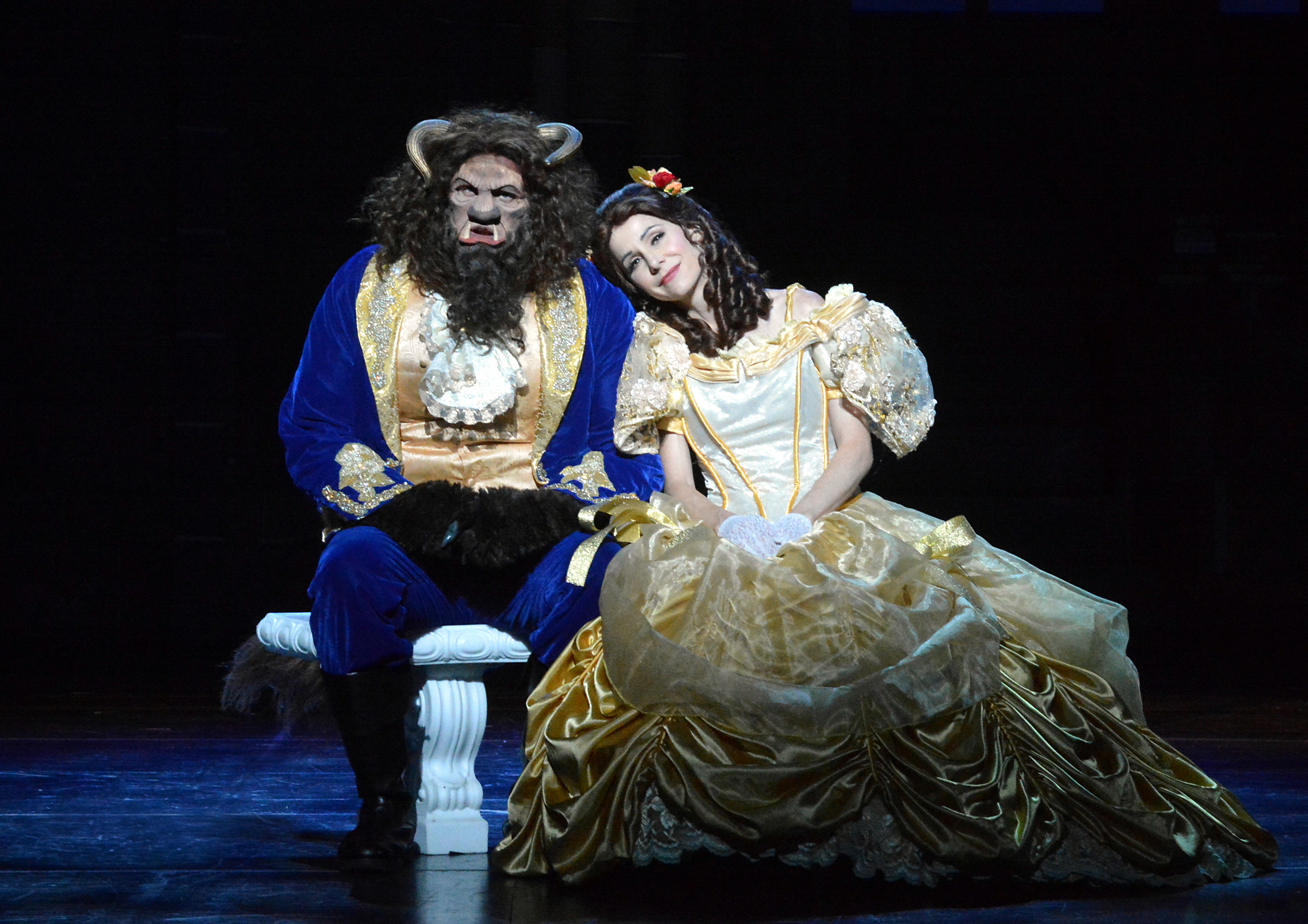 Photo of Disney prepara remontagem de “A Bela e A Fera” na Broadway